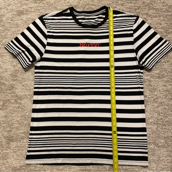 Brixton Men’s T-Shirt Short Sleeve Black White Striped Embroidered Size Large - Picture 4 of 7